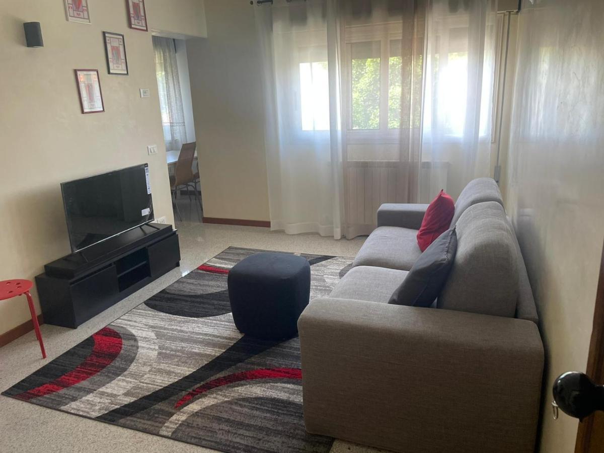 White Smile Apartment Noale Luaran gambar